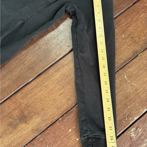 LULULEMON Sweatshirt Womens Size 4 Faded Black Scuba Crew Neck Kangaroo Terry - Picture 5 of 10